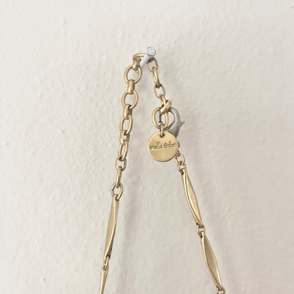 Stella & Dot Gold Black Necklace - Picture 4 of 4